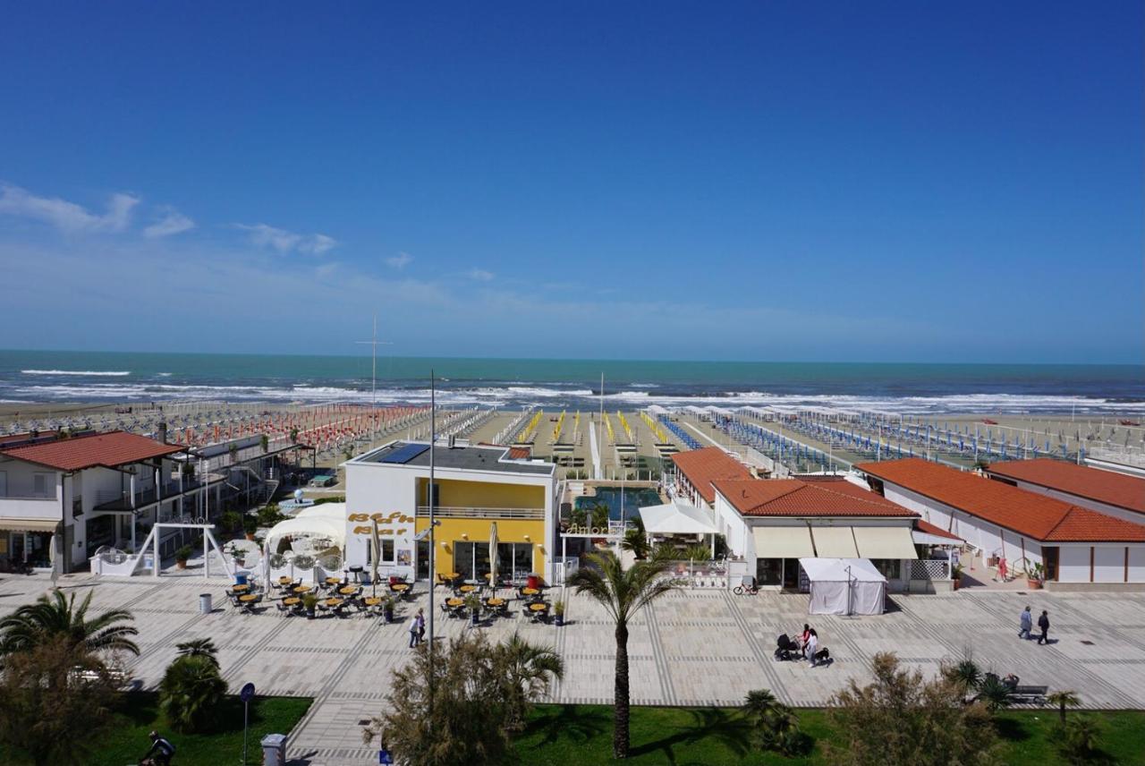 Alba Sul Mare Hotel Lido di Camaiore Exterior photo