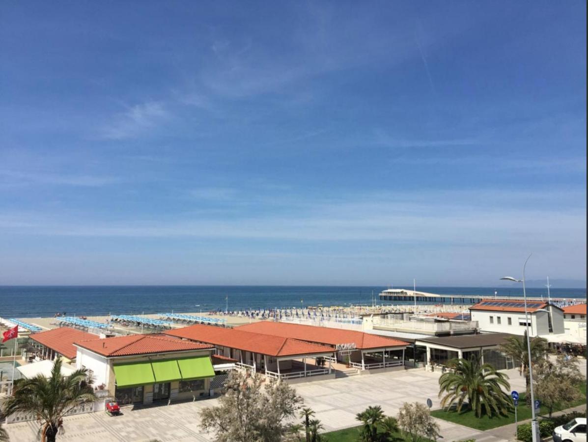 Alba Sul Mare Hotel Lido di Camaiore Exterior photo
