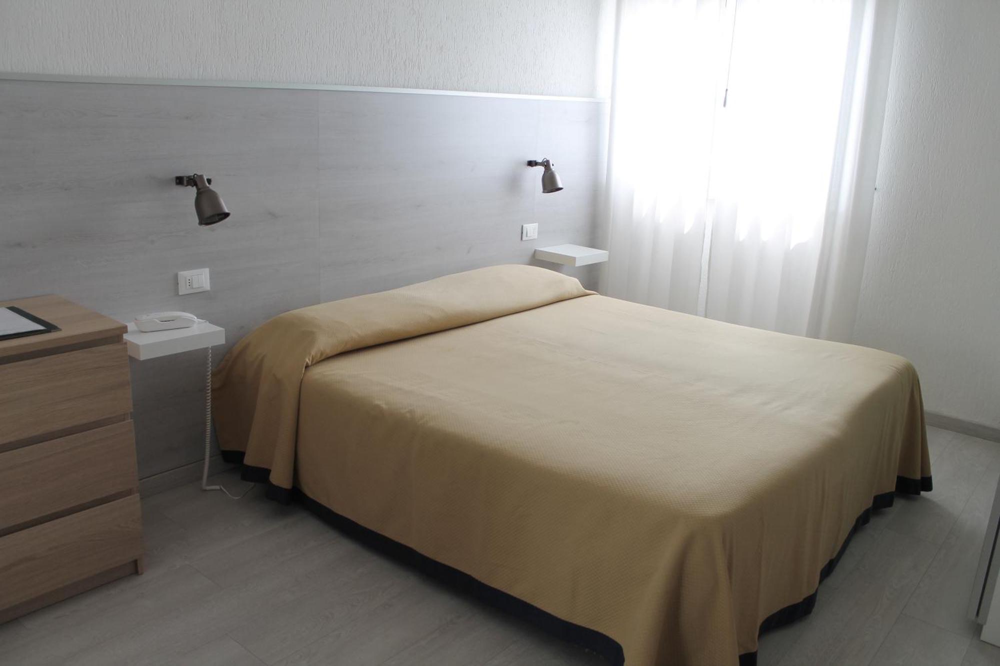 Alba Sul Mare Hotel Lido di Camaiore Room photo